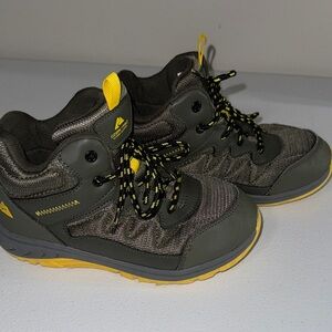 Boys 2 ozark trail kids boots